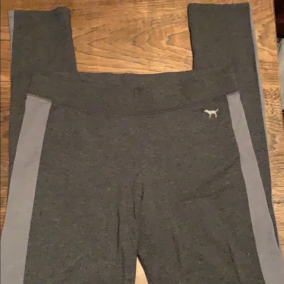 PINK Victoria's Secret Pants - Pink Victoria Secret leggings